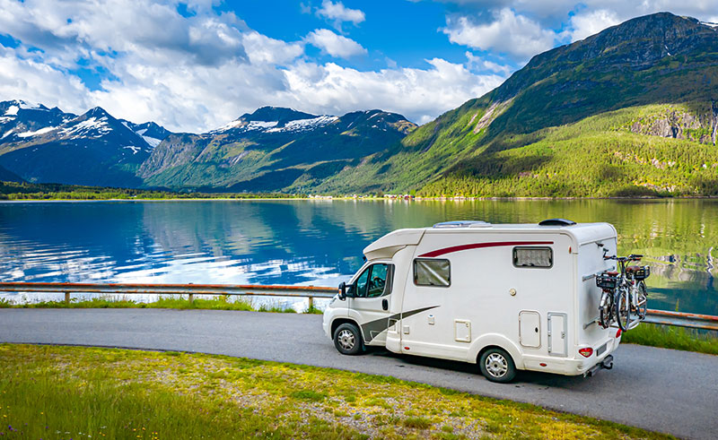 LE TOUR DU MONDE EN CAMPING CAR